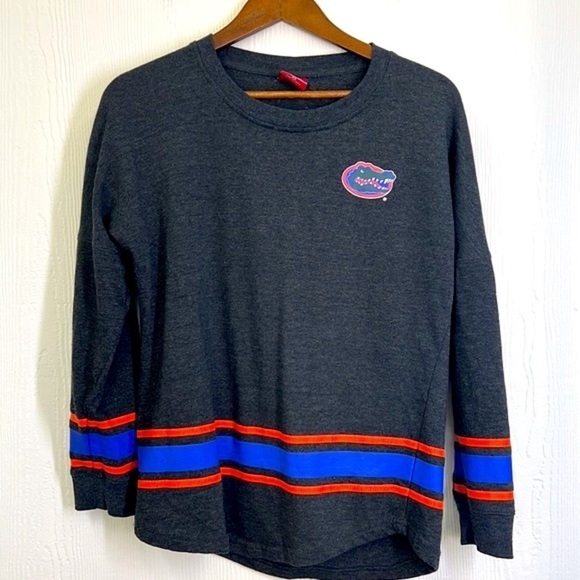 Colosseum - Florida Gators Long Sleeve Gator Graphics And Stripes Sweatshirt XS - Picture 7 of 11